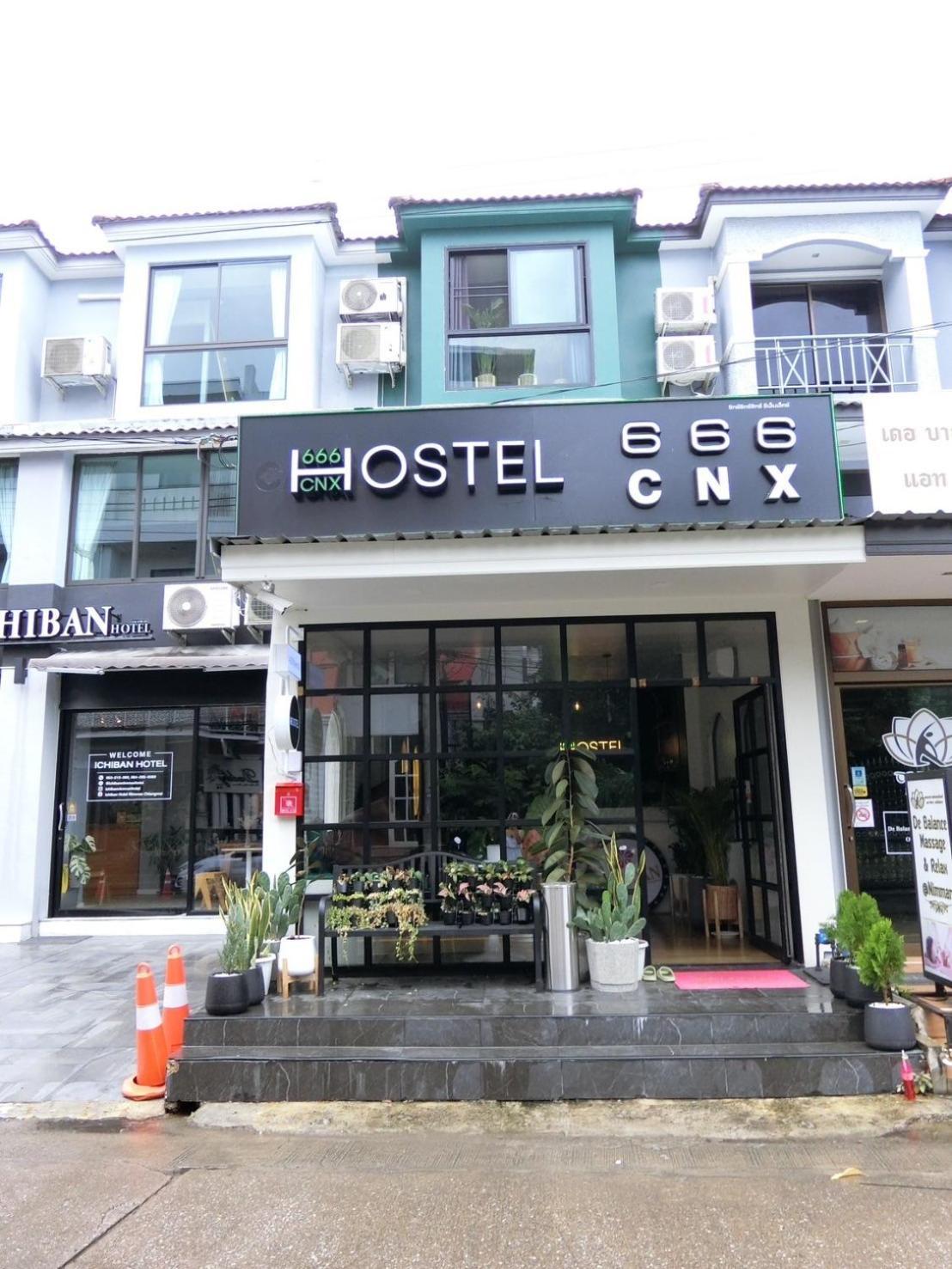 666 Cnx Hostel Chiang Mai Exterior foto