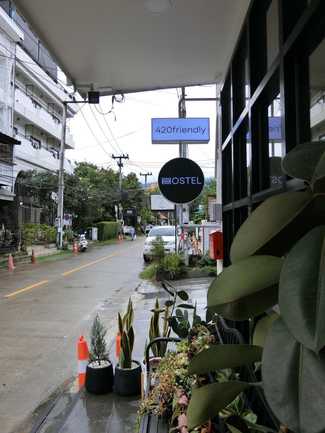 666 Cnx Hostel Chiang Mai Exterior foto